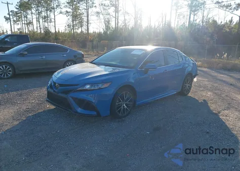 2023 Toyota Camry Se z USA, uszkodzony, nr VIN 4T1G11AK8PU096525